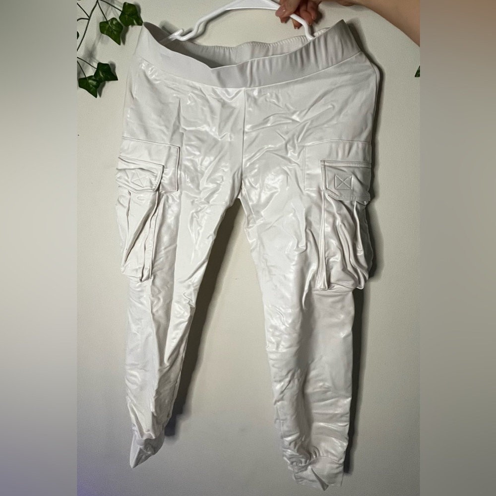 designer white cargos